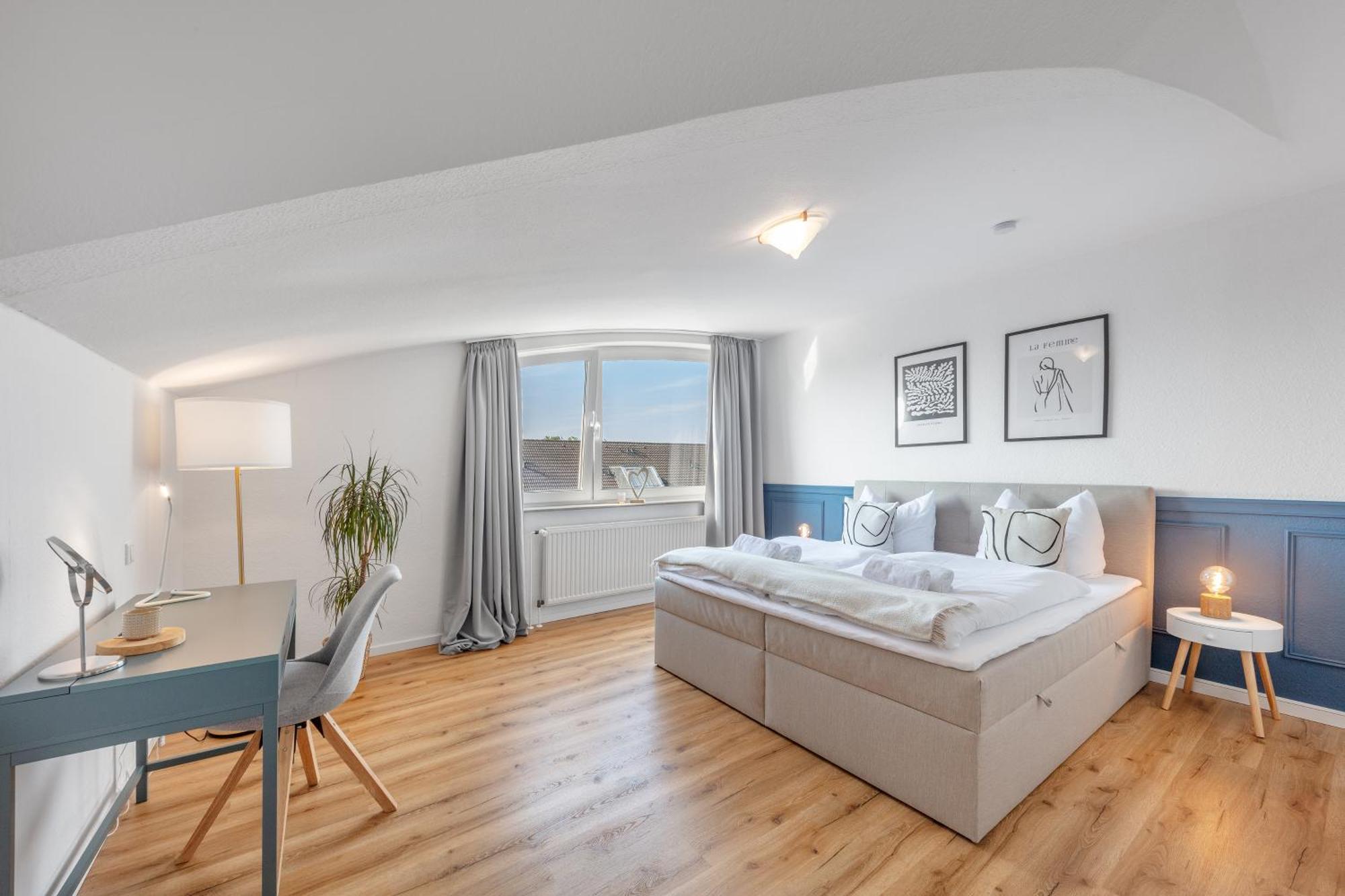 Mango Living I Stadtoase I Modern I 3 Schlafzimmer I 95 Qm I 9 Personen Mönchengladbach Værelse billede